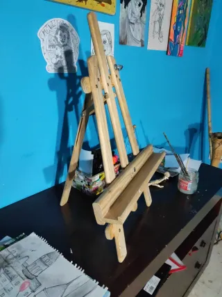 Caballete de madera para pintar