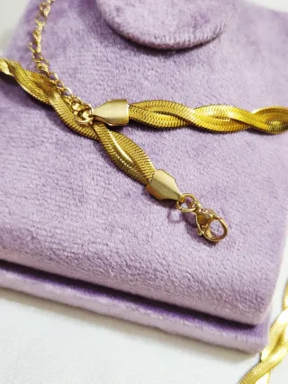 Conjunto Cadena y Pulsera de acero bañado en oro