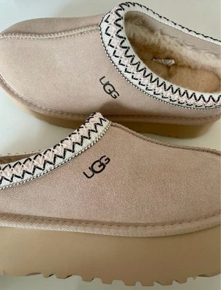 Ugg Tazz // 37 Novas