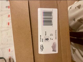 Ugg Tazz // 37 Novas