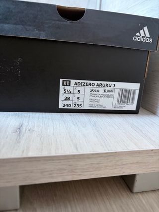 Zapatillas Adidas Adizero Aruku J Nuevas