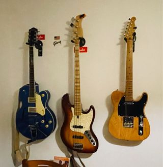 Bajo Marcus Miller V7 Swamp Ash-4 TS