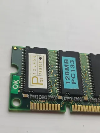 SDRAM 128MB PC133