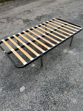 Somier Metálico con Láminas de Madera