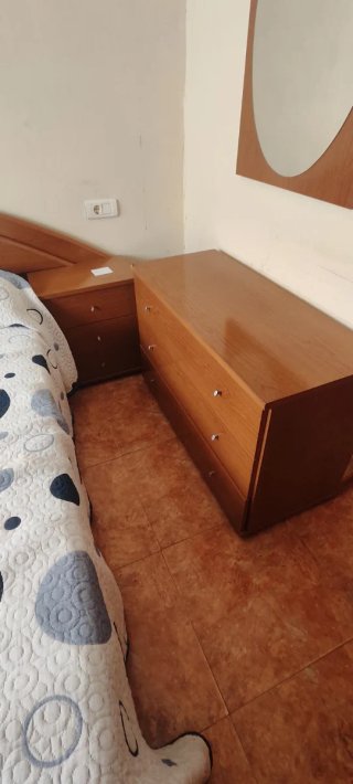 Dormitorio completo matrimonio cama 1.35