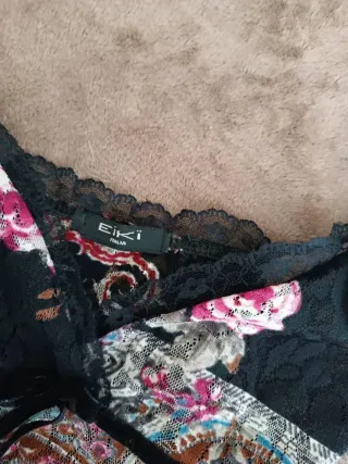 Top velato nero fantasia