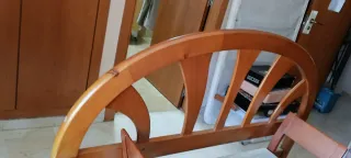 Cabecero de matrimonio de madera