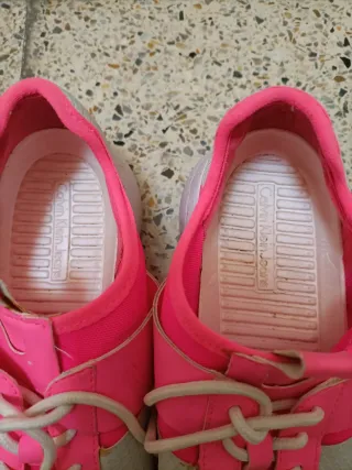 Zapatillas Calvin Klein Rosas y Blancas