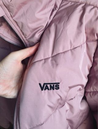 Casaco acolchoado rosa Vans