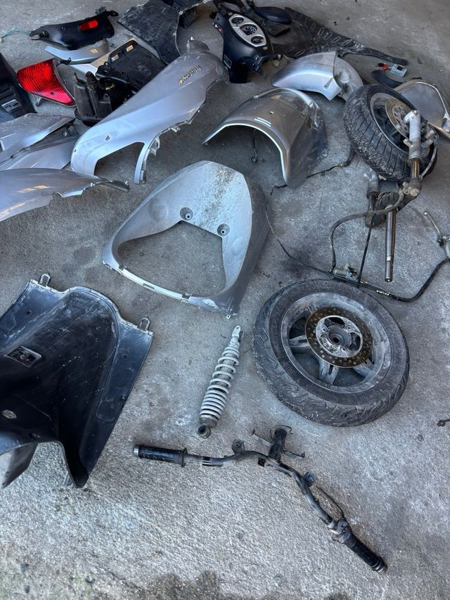 Despiece Daelim History 125 CC