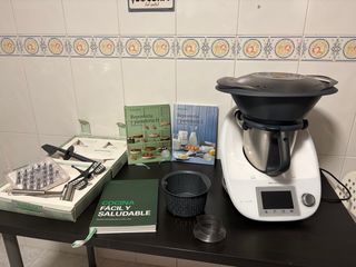 Thermomix TM5 con accesorios
