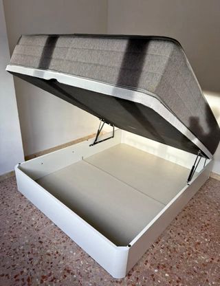 Canapés y colchones !!