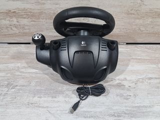 Volante Logitech Driving Force Pro