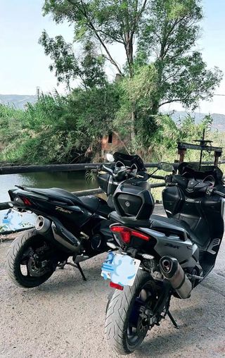 Yamaha tmax 560  año 2020