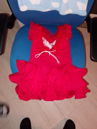 Traje de flamenca rojo con volantes