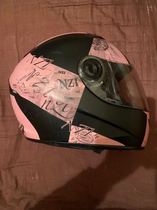 Casco Nzi Negro y Rosa