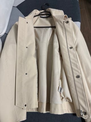 Chaqueta Zara Beige Talla M con etiqueta