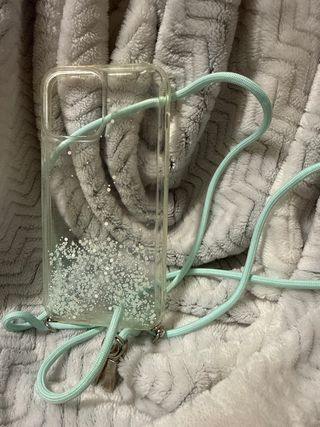 Funda iPhone 13 Pro Max con Cuerda