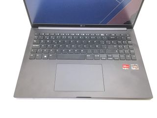 pc portatil lg 16u70r