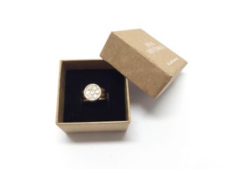 anillo oro 18k con piedra con circonita