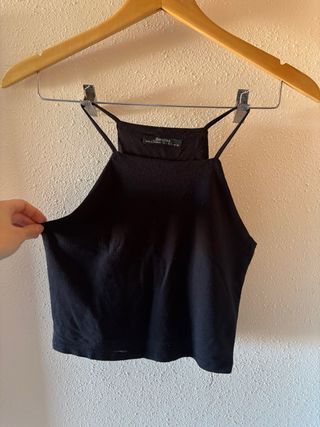 Top Bershka Negro Talla XS