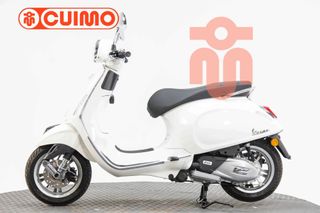 VESPA PRIMAVERA 125