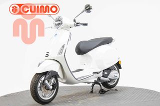 VESPA PRIMAVERA 125