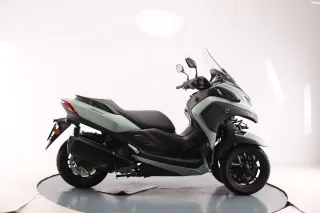YAMAHA TRICITY 300 2025