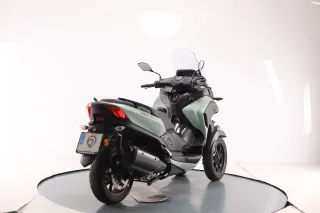 YAMAHA TRICITY 300 2025