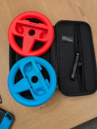 Nintendo Switch con Volantes y Juegos