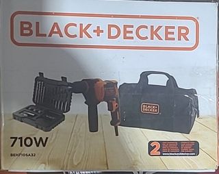 BLACK\+DECKER Taladro percutor con cable 710W, acción percutora de alto rendimiento, velocidad variable, incluye 32 accesorios en bolsa blanda, BEH710SA32\-QS