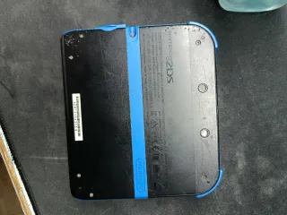 Nintendo 2DS Azul + 2 juegos funcional de batalla