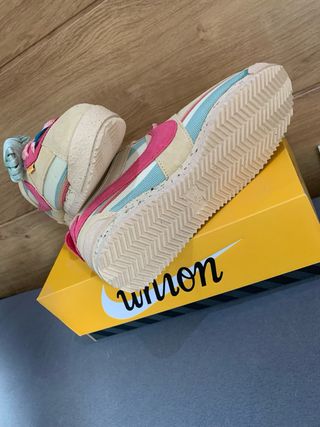 Nike Cortez SP Union en Sesame