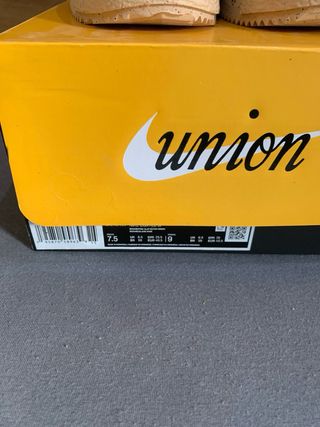 Nike Cortez SP Union en Sesame