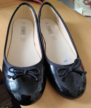 Bailarinas nuevas de charol N°38