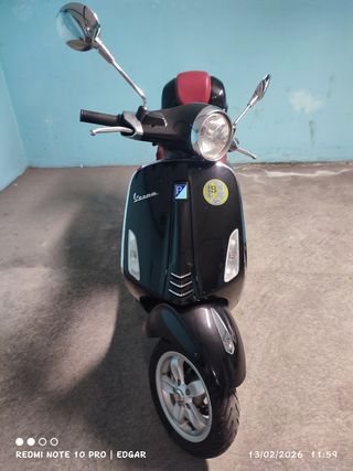 Vespa Primavera 50 2T Negro