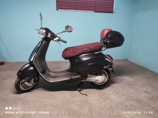 Vespa Primavera 50 2T Negro