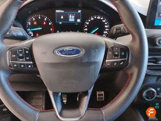 Ford Focus 1.0 Ecoboost MHEV 92kW ST-Line