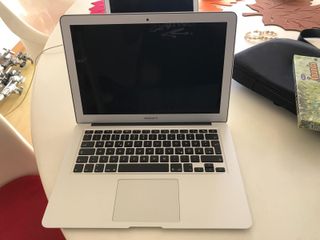 MacBook Air 2017 Intel Plata