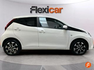 Toyota Aygo 1.0 70 x-play