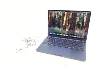 portatil apple apple macbook air m4 10-core 4.4 13 (10gpu) (2025) (a3240)