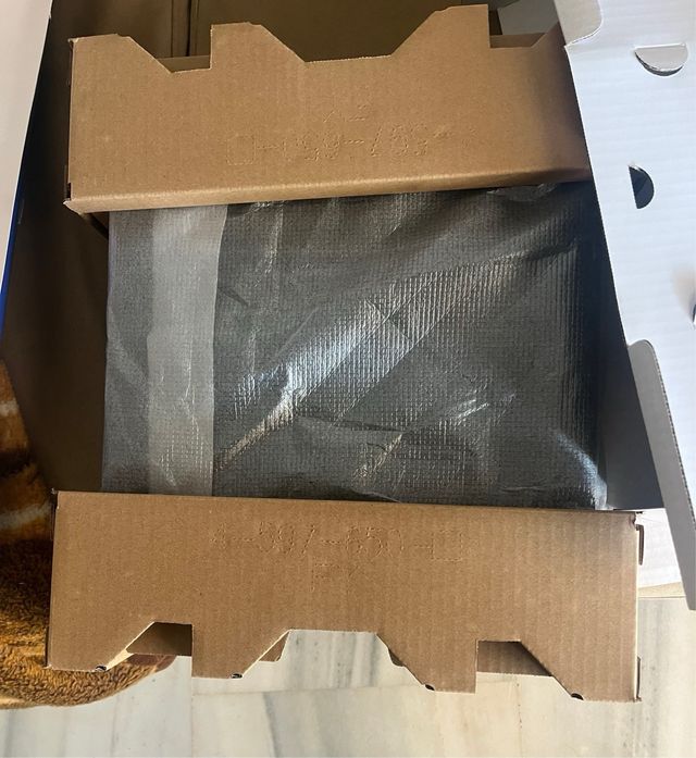 Consola Sony PS4 Pro 1TB Jet Black