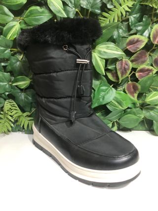 Botas negras