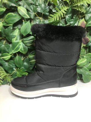 Botas negras