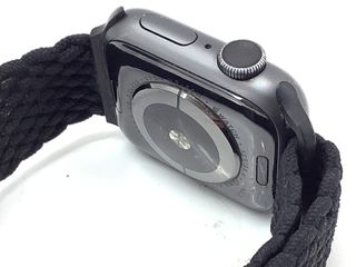 apple watch series 4 40mm (gps) (a1977)