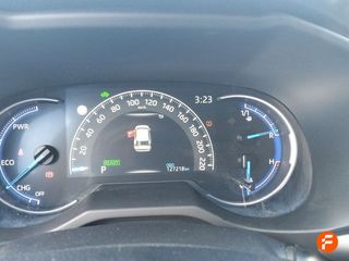 Toyota Rav4 2.5l 220H Advance