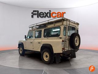 Land-Rover Defender 2.200cc  122cv