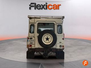 Land-Rover Defender 2.200cc  122cv