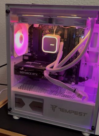 Ordenador Gaming Ryzen 7 5800X 32 Gb Ram 5060