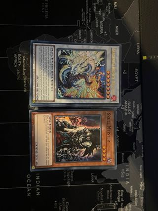 200 carte tutte le rarità tranne le 25 anniversary